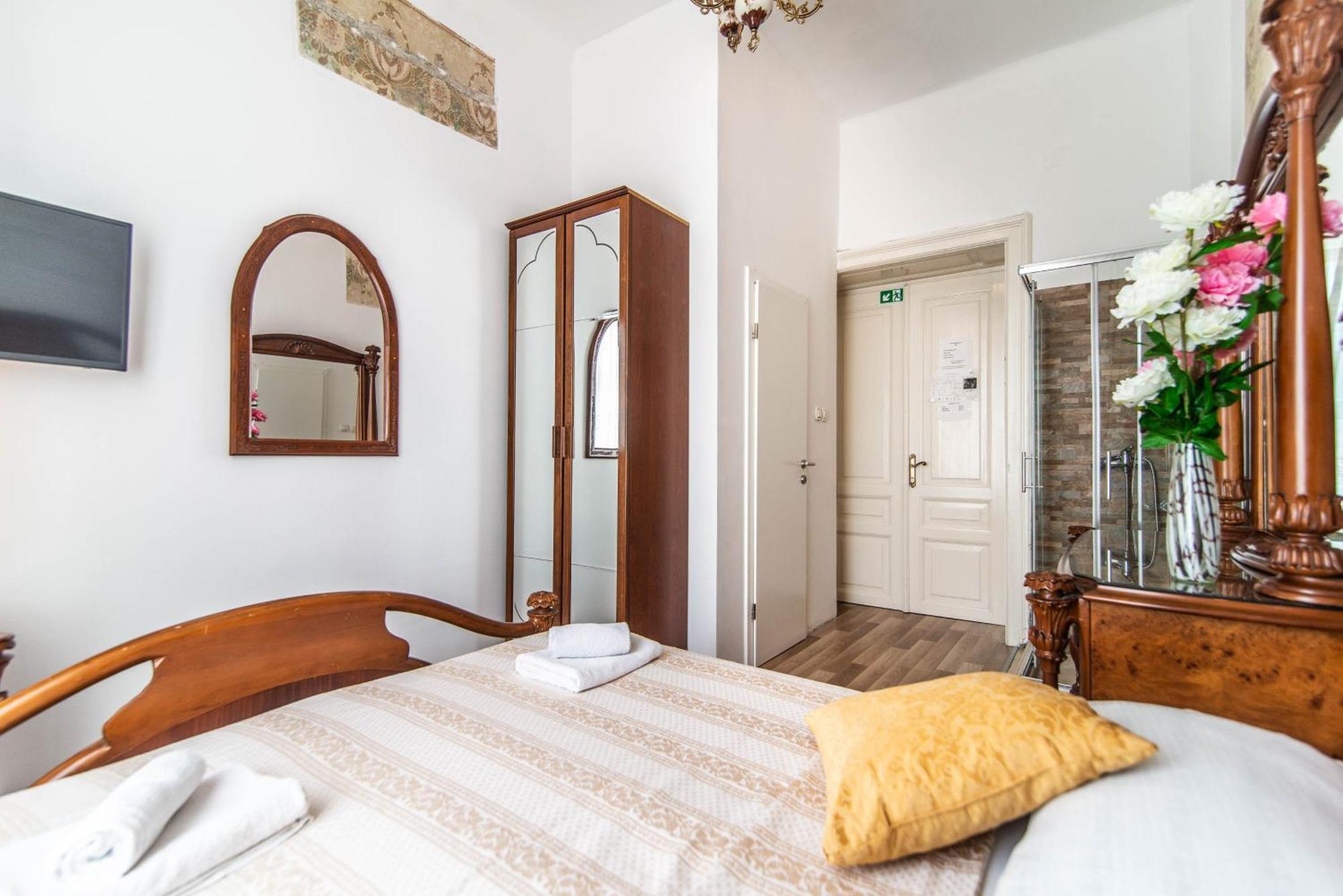 Giovanna Boutique Rooms & Pool Pula Exterior photo