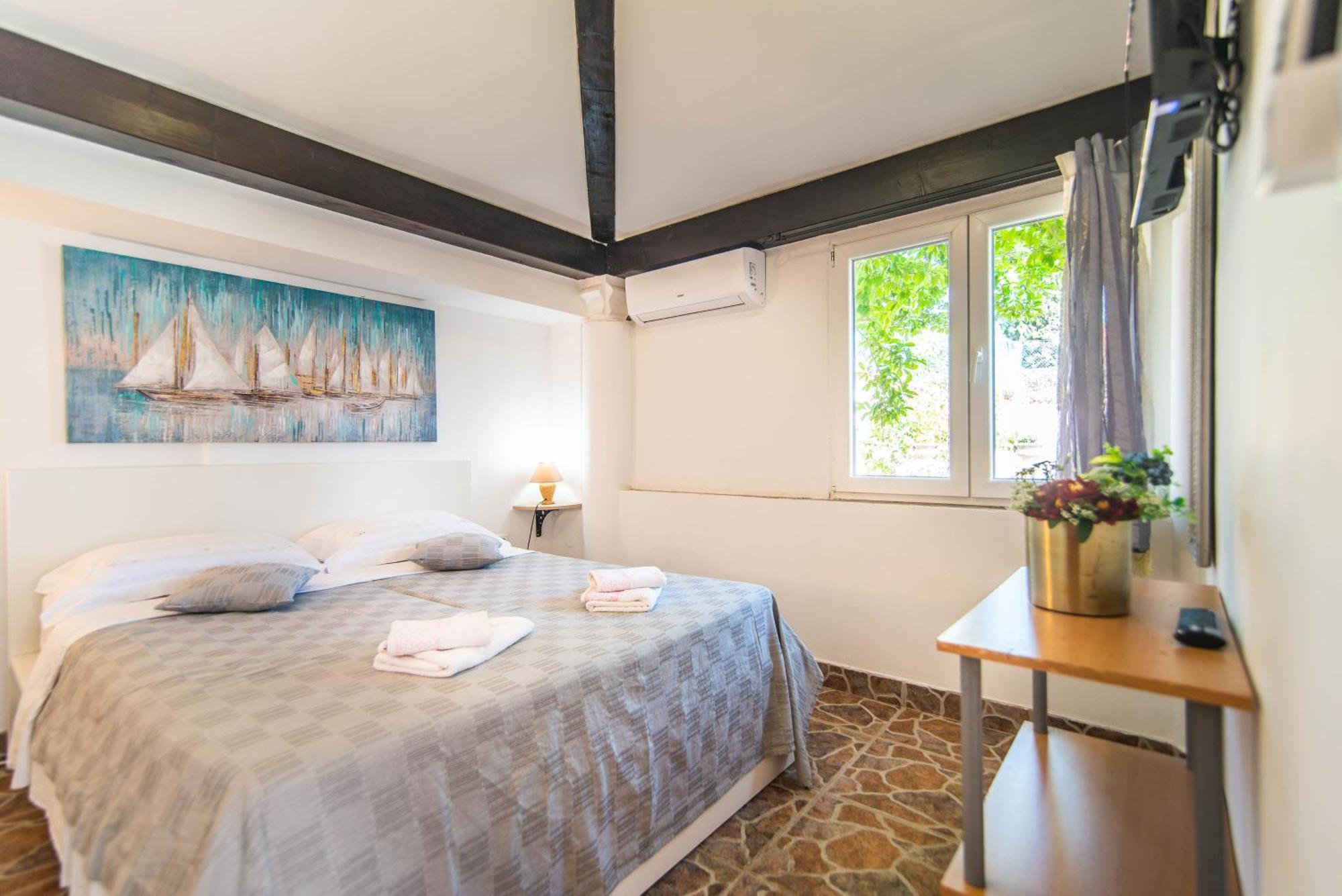 Giovanna Boutique Rooms & Pool Pula Exterior photo